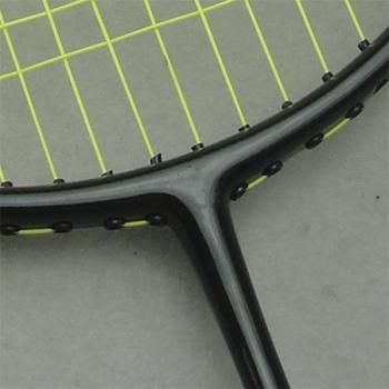 5U 30lbs gewebter Kohlenstofffaser Badminton-Racket Nationalteam 3 Farben