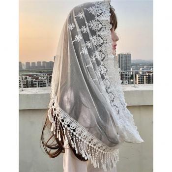 Muslimischer Hochzeitsschleier in Schwarz