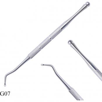 Outil d'élimination de peau morte pour les ongles