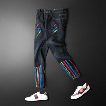 Gerade geschnittene Denim-Hosen für Herren