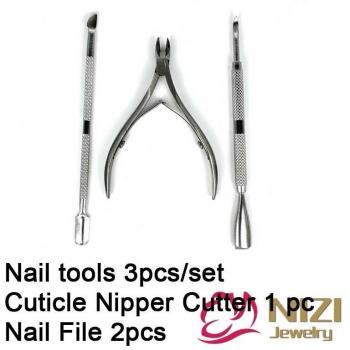 Nail Grooming Kit: Cuticle Nipper, Pusher, Dead Skin Remover