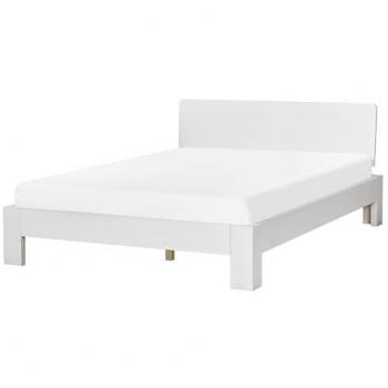Modernes Holzbett 140 × 200 cm Kiefer – weißes Doppelbett mit hohem Kopfteil und Lattenrost, rustikal‑schlicht