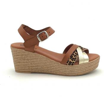 Sandalias KELARA de cuña en piel con estampado leopardo