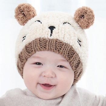 Set de sombrero y bufanda tejido para invierno infantil