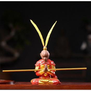 Bouddha de fortune en argile violette – Accessoire bureau et auto
