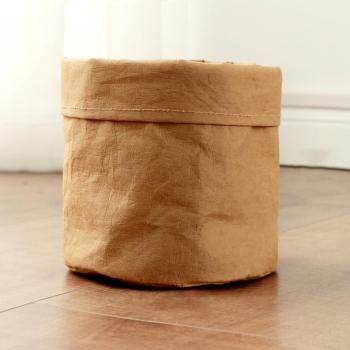 Umweltfreundlicher Blumentopf Halter aus wasserdichtem Kraftpapier