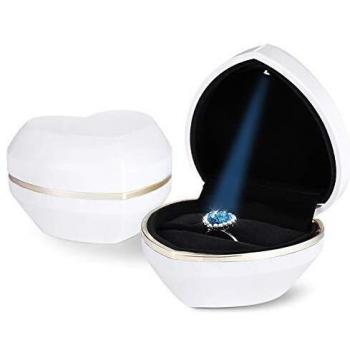 Engagement Glow Velvet Ring Holder