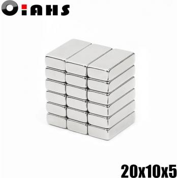 20pcs Permanent NdFeB Magnets 20x10x5 mm N35