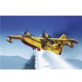 CL-215 Heller Model – Échelle 1/72