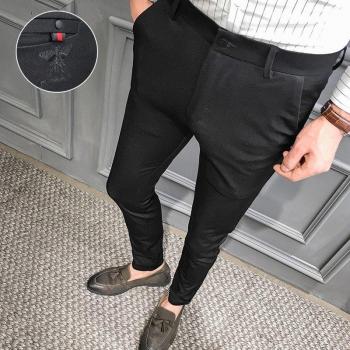 Pantalones de calle clásicos para hombres