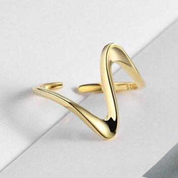 Anillo Ovalado Brillante con Ajuste Personalizado