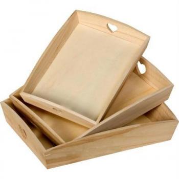 Beige Wooden Tray Set with Openwork Hearts