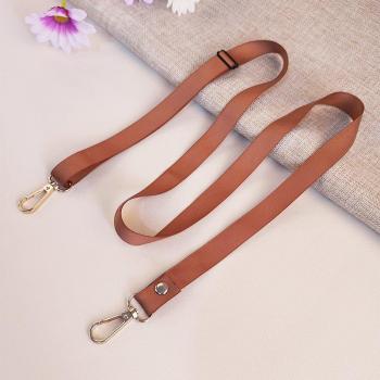 Lanière de téléphone portable en satin avec sac de transport
