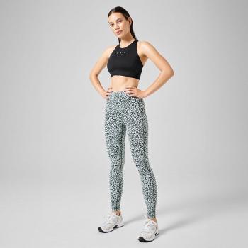 Medias Deportivas Casall: Malla Esencial y Estampado
