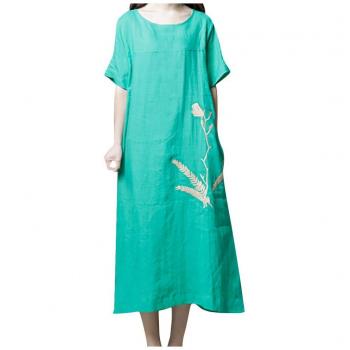 Großes, lässiges Schwarzes Damenkleid mit Tennis‑Retro‑Stil