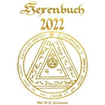 Hexenbuch: 2022 Goldene Edition mit viel Hexenwissen und kraftvollen Ritualen