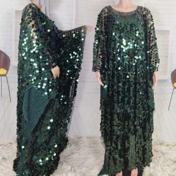 Stilvolles afrikanisches Sequin Kleid