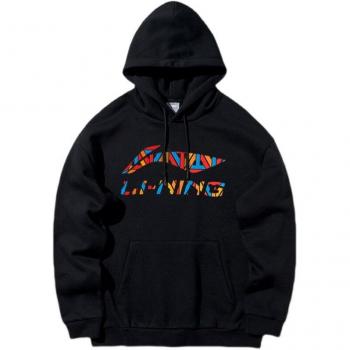 Komfortabler Hoodie für Herbstaktivitäten