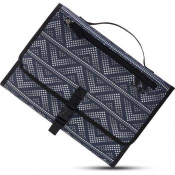 Tragbare Wickeltasche mit Kopfkissen und wasserfestem Wickelunterlage