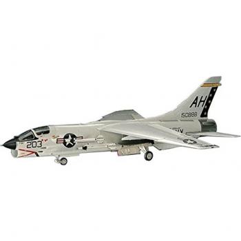 C9 Hasegawa F‑8E Crusader Carrier Fighter 1/72 Navy Marine