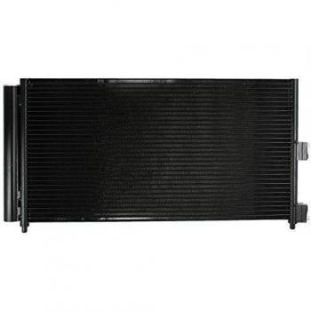 Condensatore Nissens 94727 per climatizzazione FIAT e LANCIA con disidratatore in alluminio