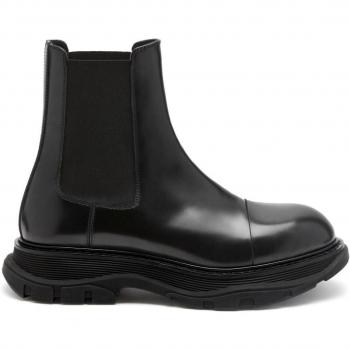 Alexander McQueen Men's Black Tread Slick Boots