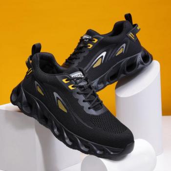 Chaussures de travail à bout renforcé