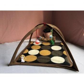 Cabanon d’exercices féline « Balle et Tapis »