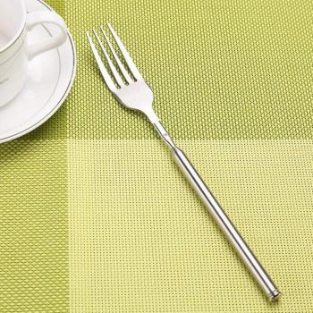Adjustable Telescopic Fork for Fruit and Dinner