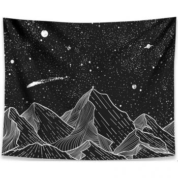 Montañas y Luna en Blanco y Negro