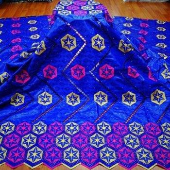 Bazin Brodé Dernier Blanc Rouge 5 Yards avec Perles YLC821
