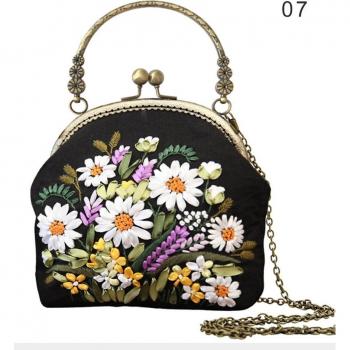 Bolso Colorido con Bordado de Flores