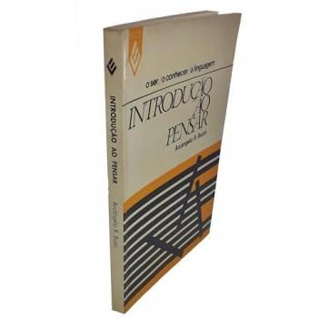 Introduçao á algebra linear e geometria analítica