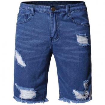 Short streetwear déchiré