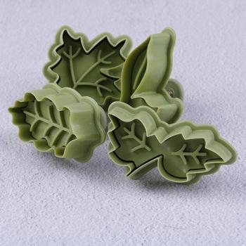 DIY Biscuit Mold Set for Christmas