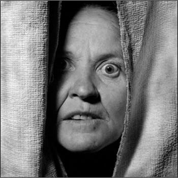 Roger Ballen The Earth Will Come To Laugh And To Feast /anglais