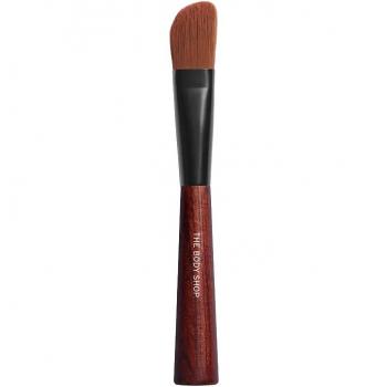 Brocha Facial Sintética con Mango Natural – The Body Shop