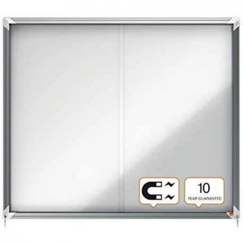 Vitrina interior Nobo Premium Plus con puerta corredera 15xA4
