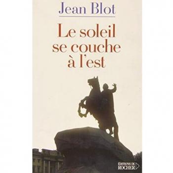 Le soleil se couche à l'est