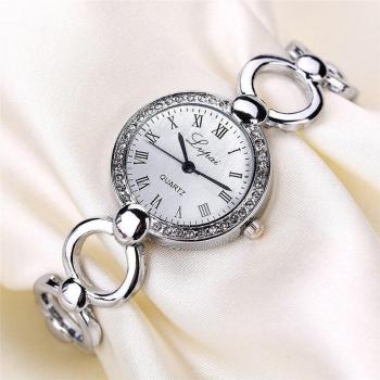 Reloj femenino de esfera pequeña