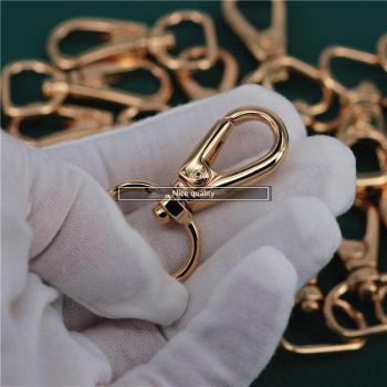 K gold accessories