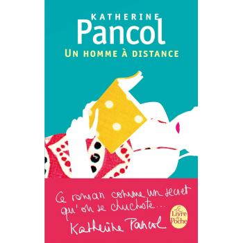 Un homme à distance