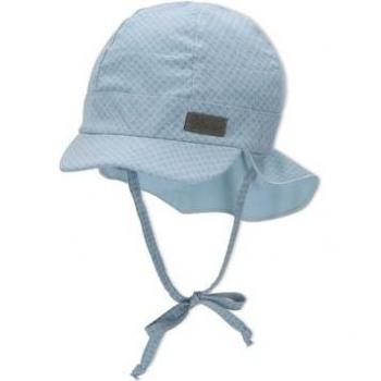 Casquette bleu clair avec protection de nuque Sterntaler