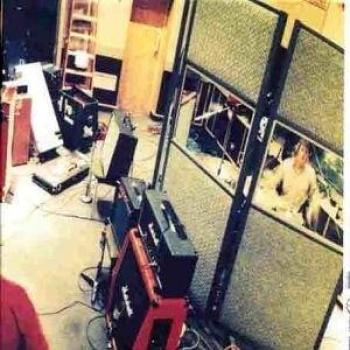 Ten Places To Die / England & A Broken Radio