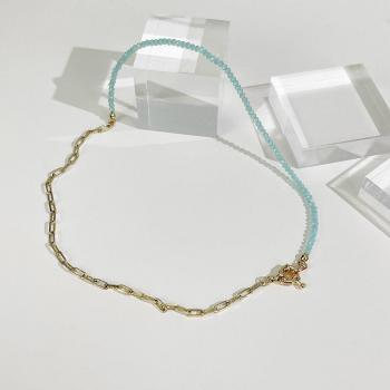 Brillante Latón Peri’sBox en Collares mezclados