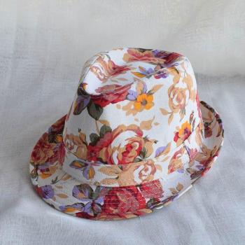 Chapeu Feminino Panama Jazz – Design Floral Élégant