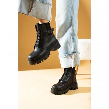 Cizme di moda per donne, colore nero, lunghezza 36
