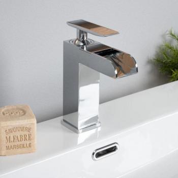 Robinet cascade moderne Shannon chrome
