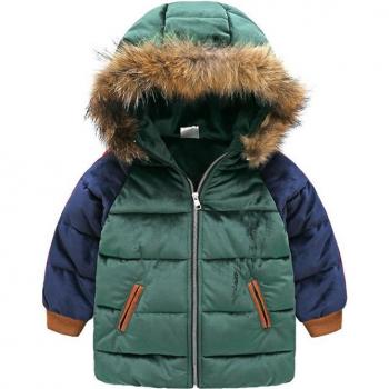 Kuschelige Winterjacke für Jungen