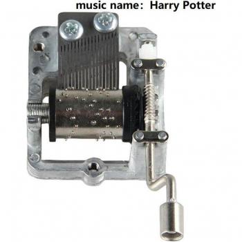 Mini boîte à musique vintage